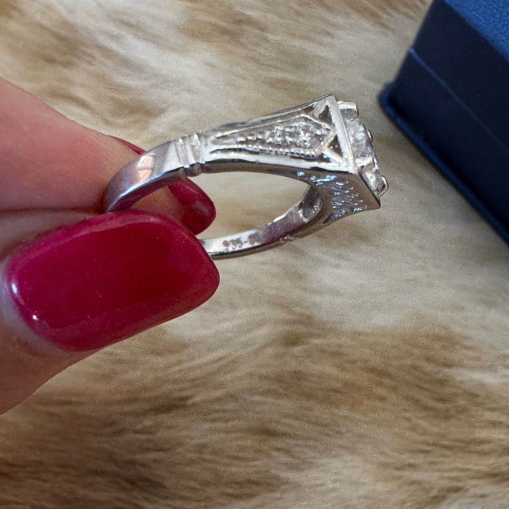 NWOT 935 silver & Moissanite engagement ring 5.75 - Picture 7 of 11